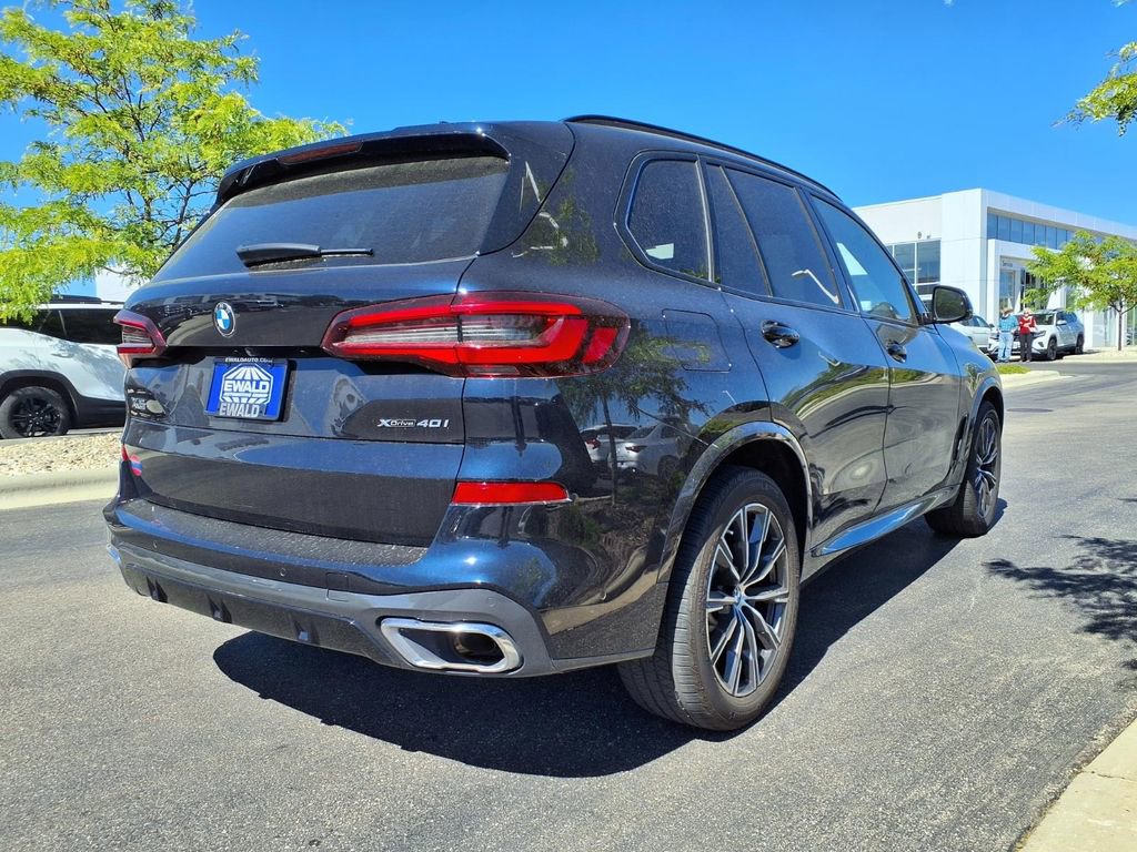 Used 2022 BMW X5 xDrive40i AWD/4WD image 4