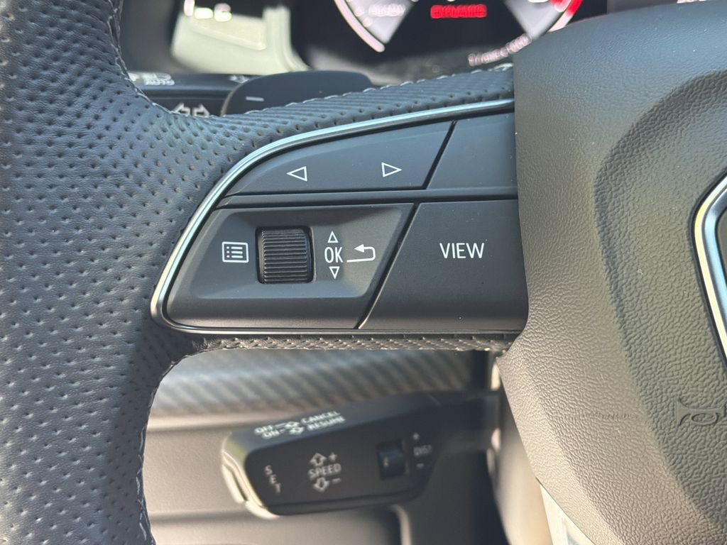 Used 2024 Audi SQ8 Premium Plus image 27