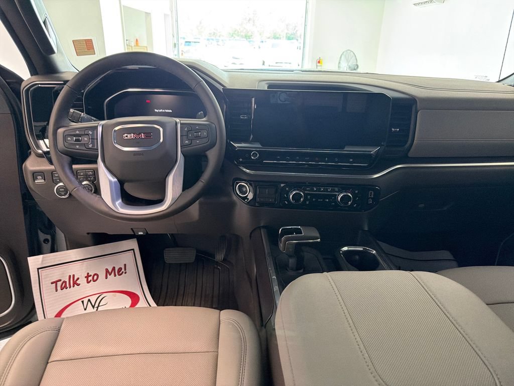 Used 2026 GMC Sierra 1500 SLT w/ SLT Premium Plus Package AWD/4WD image 15