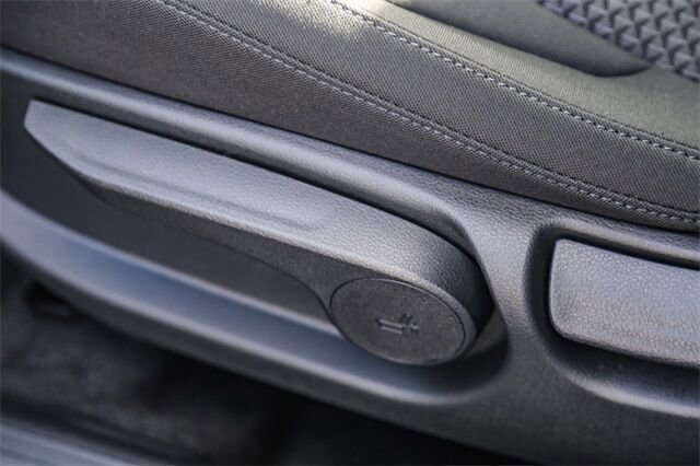 Certified 2025 Kia Sportage LX image 20