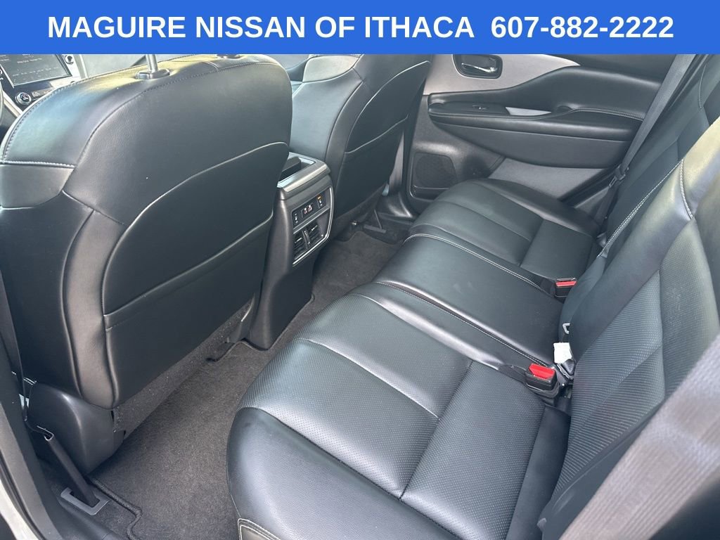 Used 2023 Nissan Murano SL AWD/4WD image 9
