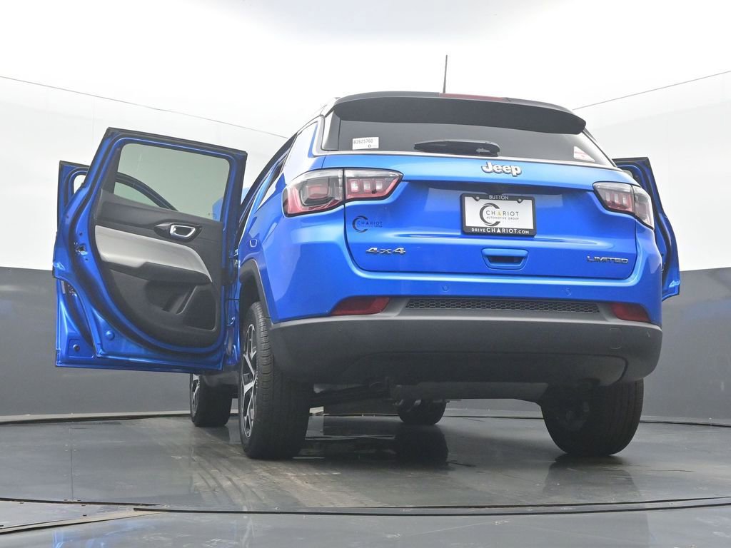 New 2026 Jeep Compass Limited image 60
