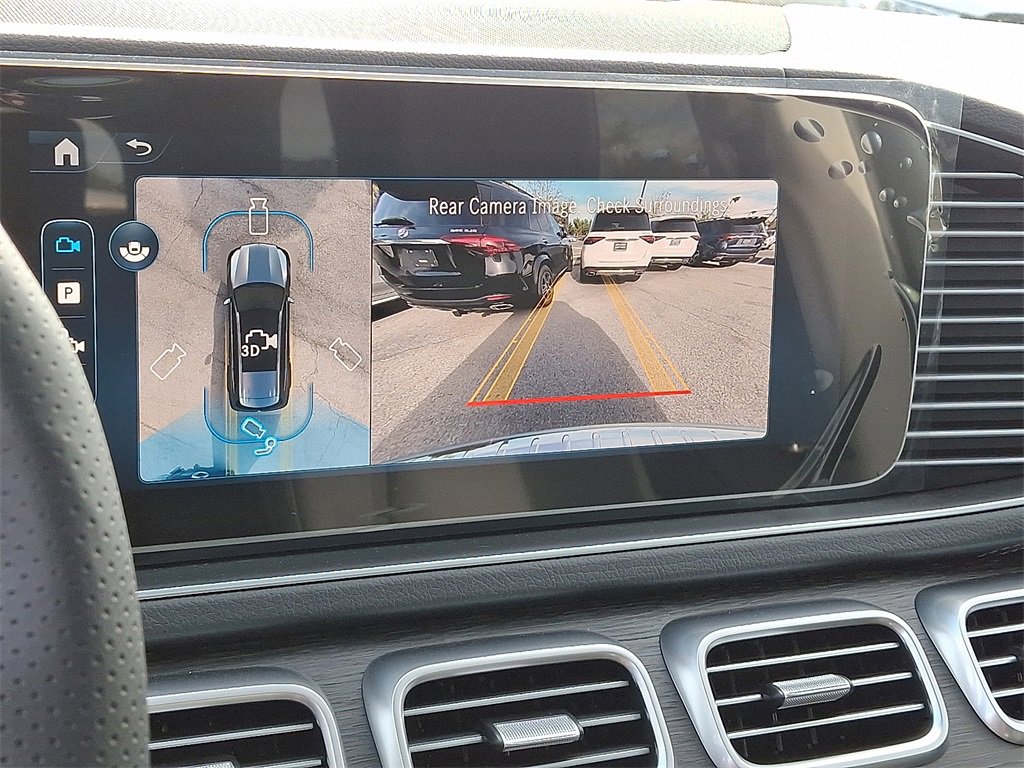 New 2026 Mercedes-Benz GLS 450 4MATIC image 4