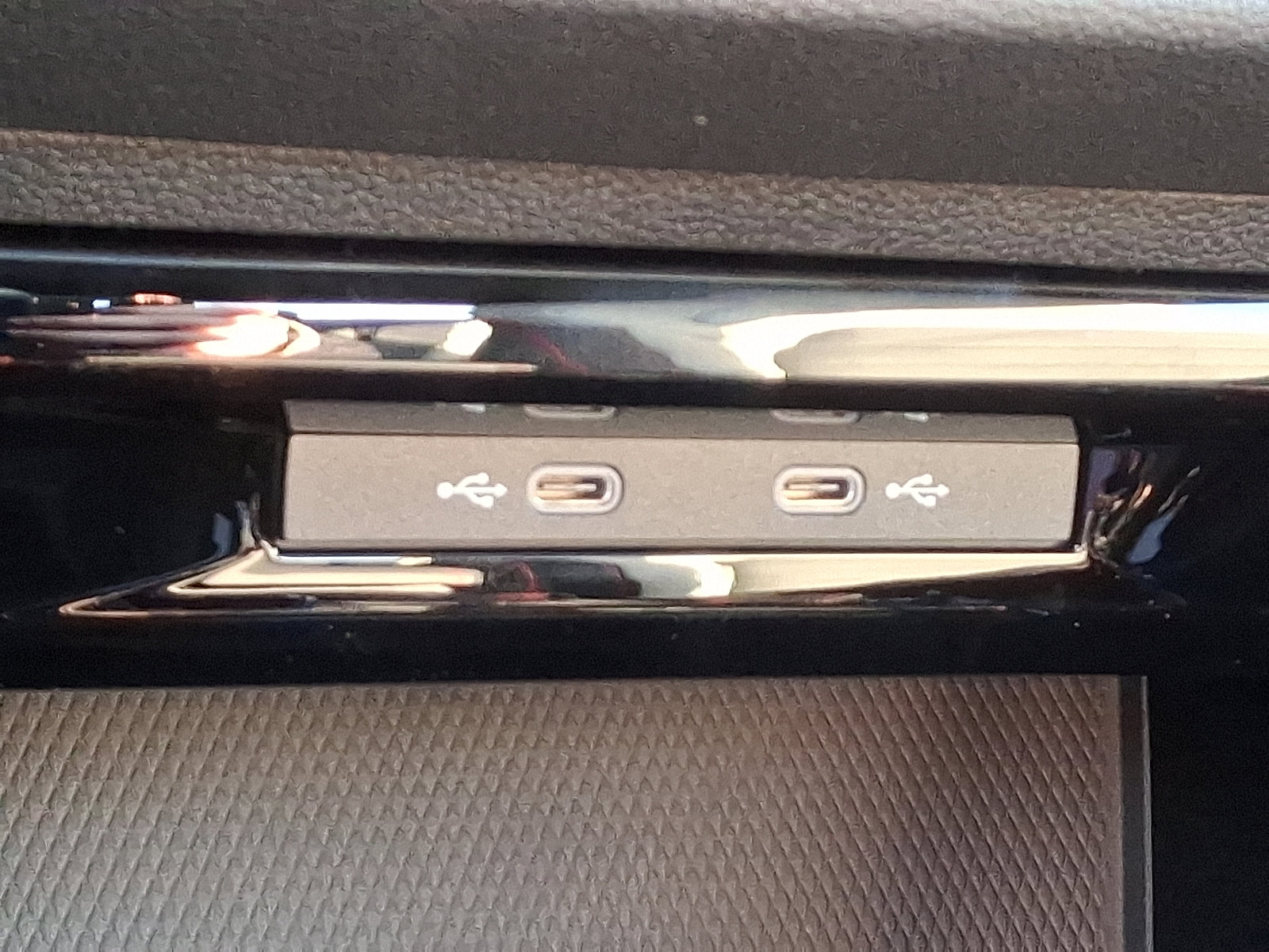 New 2026 Volkswagen GTI SE image 16