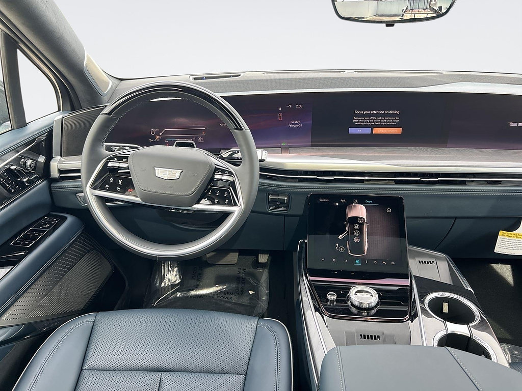 New 2025 Cadillac Escalade IQ Luxury 2 AWD/4WD image 11