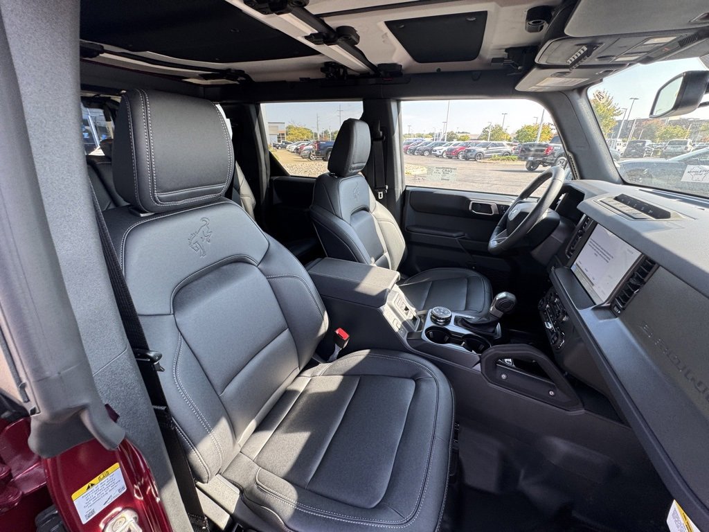 New 2025 Ford Bronco Badlands image 20