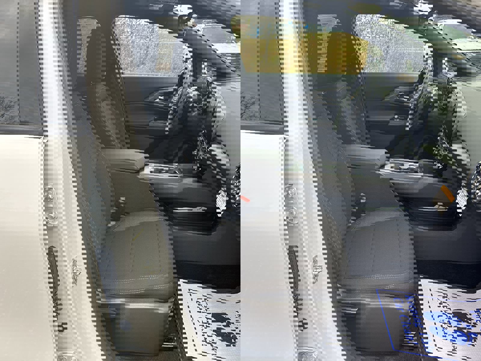 New 2026 Chevrolet Equinox EV LT image 26