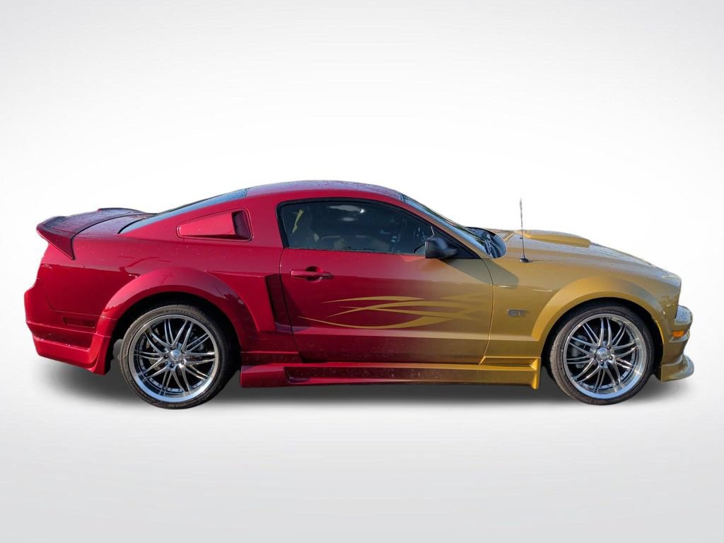 Used 2008 Ford Mustang GT RWD image 9