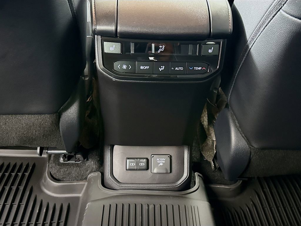 Certified 2026 Toyota Highlander Platinum AWD/4WD image 25