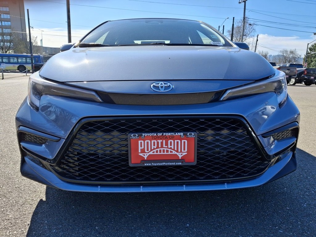 New 2026 Toyota Corolla SE image 3