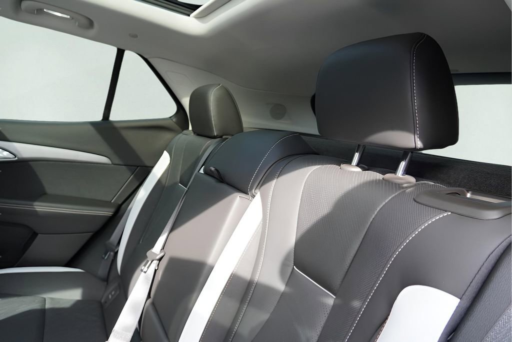 New 2026 Buick Envision Sport Touring image 28