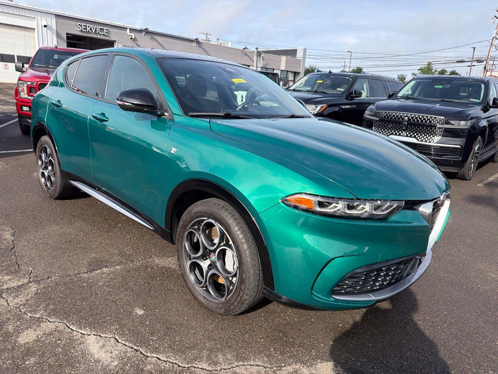 Used 2024 Alfa Romeo Tonale Ti AWD/4WD image 7