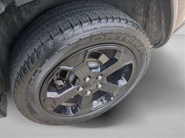 Used 2019 Jeep Grand Cherokee Laredo image 21