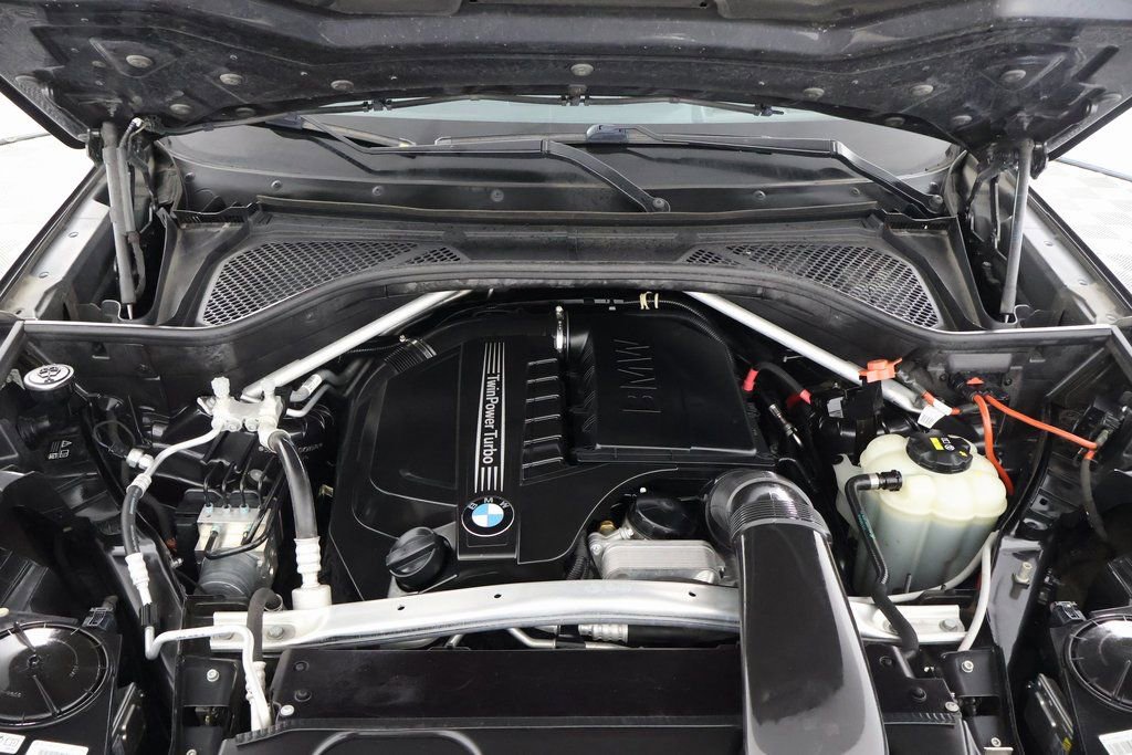 Used 2018 BMW X5 xDrive35i image 15