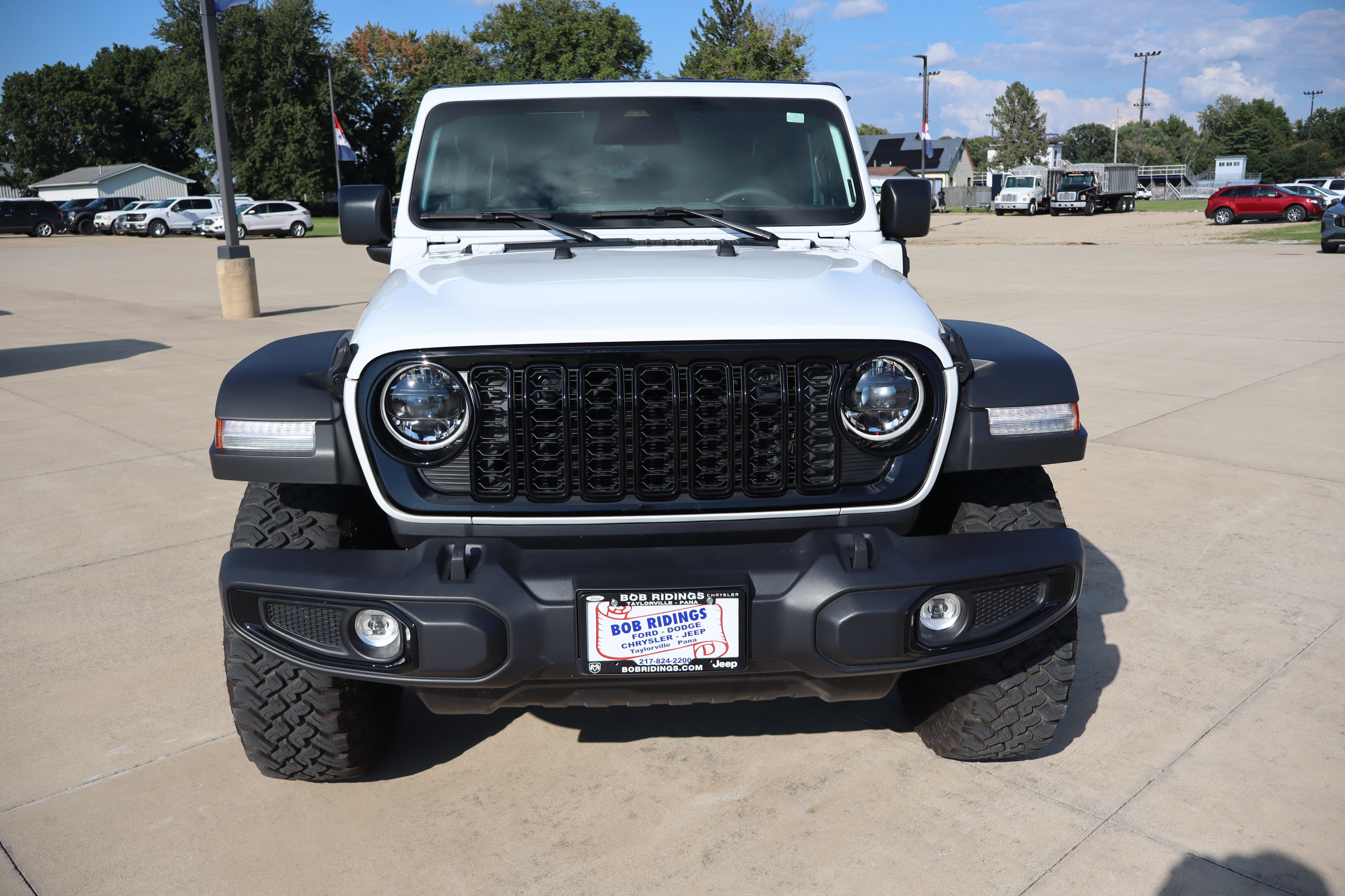 Used 2025 Jeep Wrangler Unlimited Sport S 4xe AWD/4WD image 2