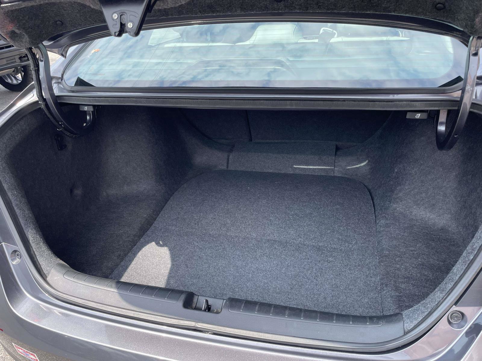 Used 2020 Honda Accord EX-L image 30