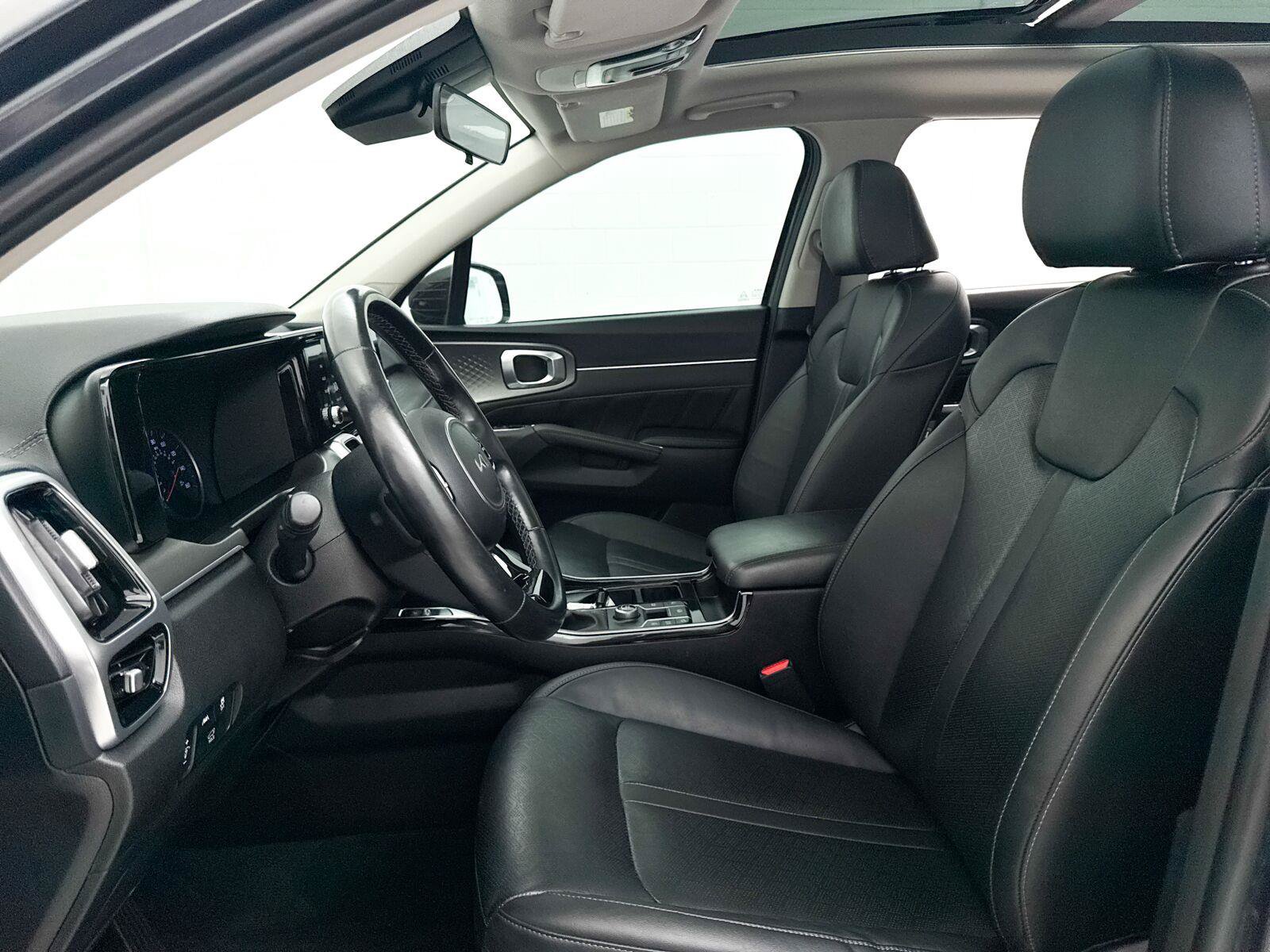 Used 2022 Kia Sorento SX FWD image 21