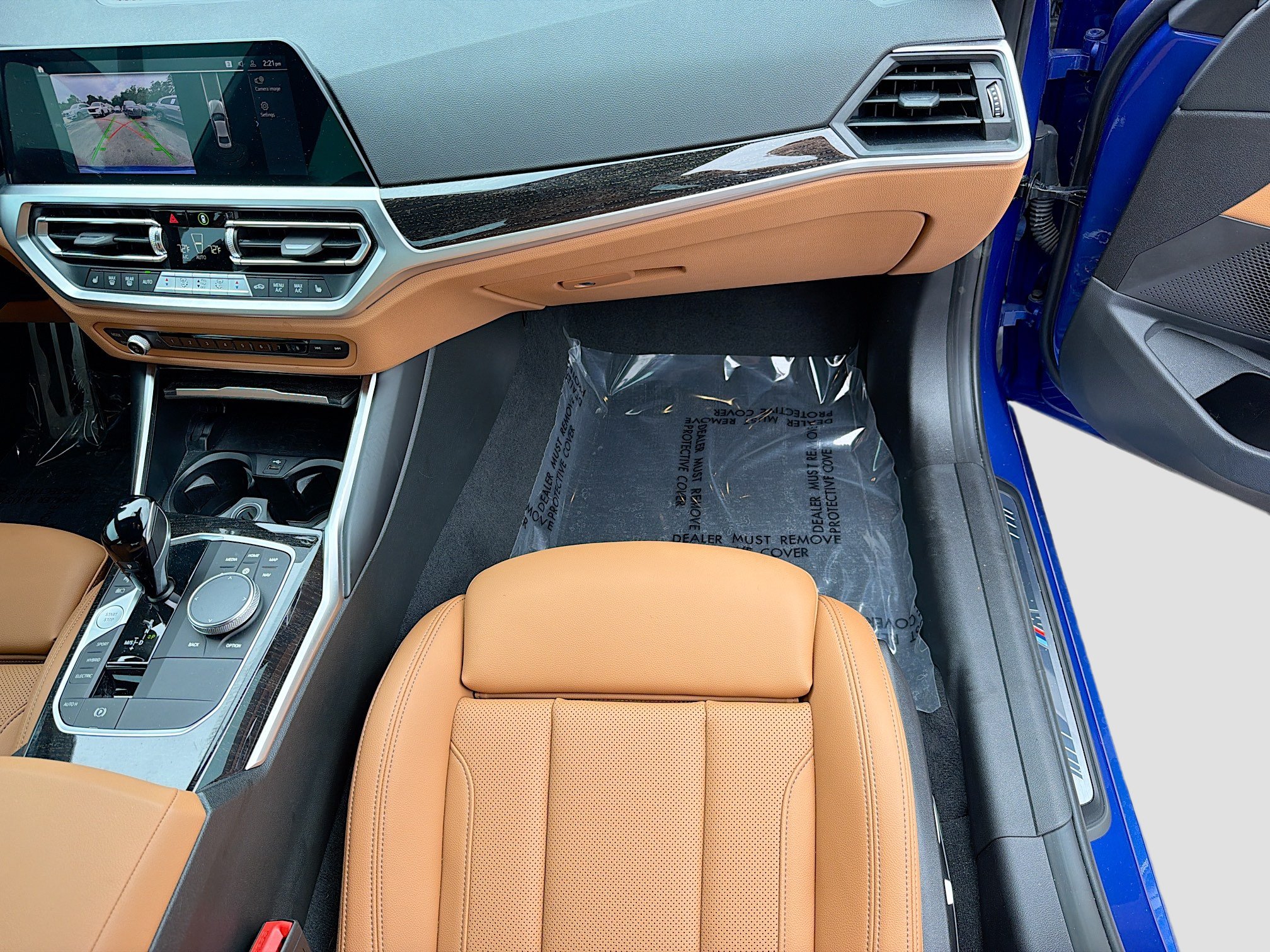 Used 2022 BMW 330e w/ M Sport Package RWD image 16