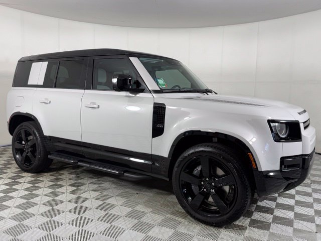 New 2026 Land Rover Defender 110 X-Dynamic SE AWD/4WD image 7