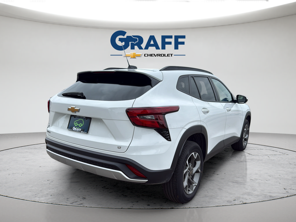 Used 2024 Chevrolet Trax LT FWD image 7