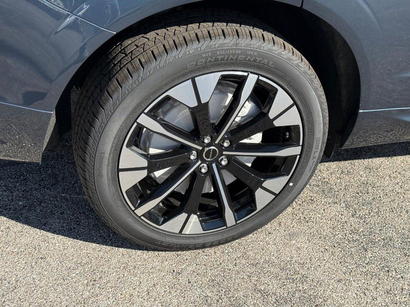New 2027 Volvo XC60 T8 Plus AWD/4WD image 4