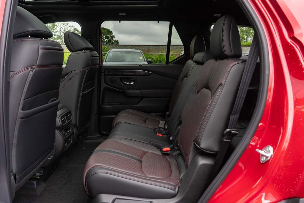 New 2026 Honda Pilot Black Edition image 11