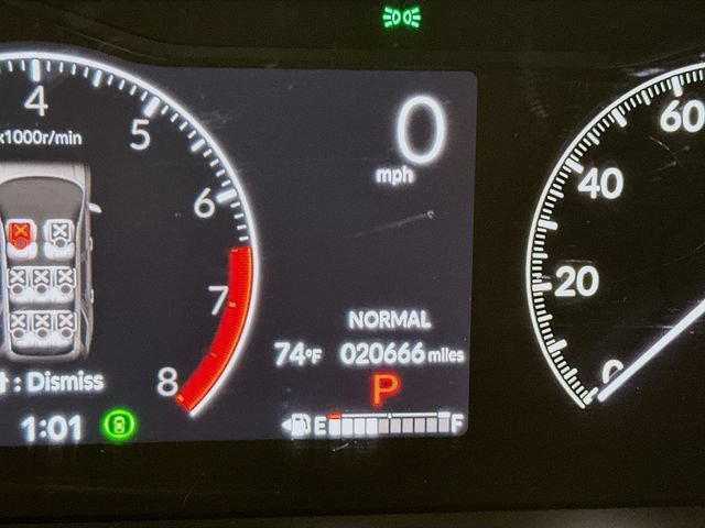 Used 2025 Honda Pilot EX-L image 5