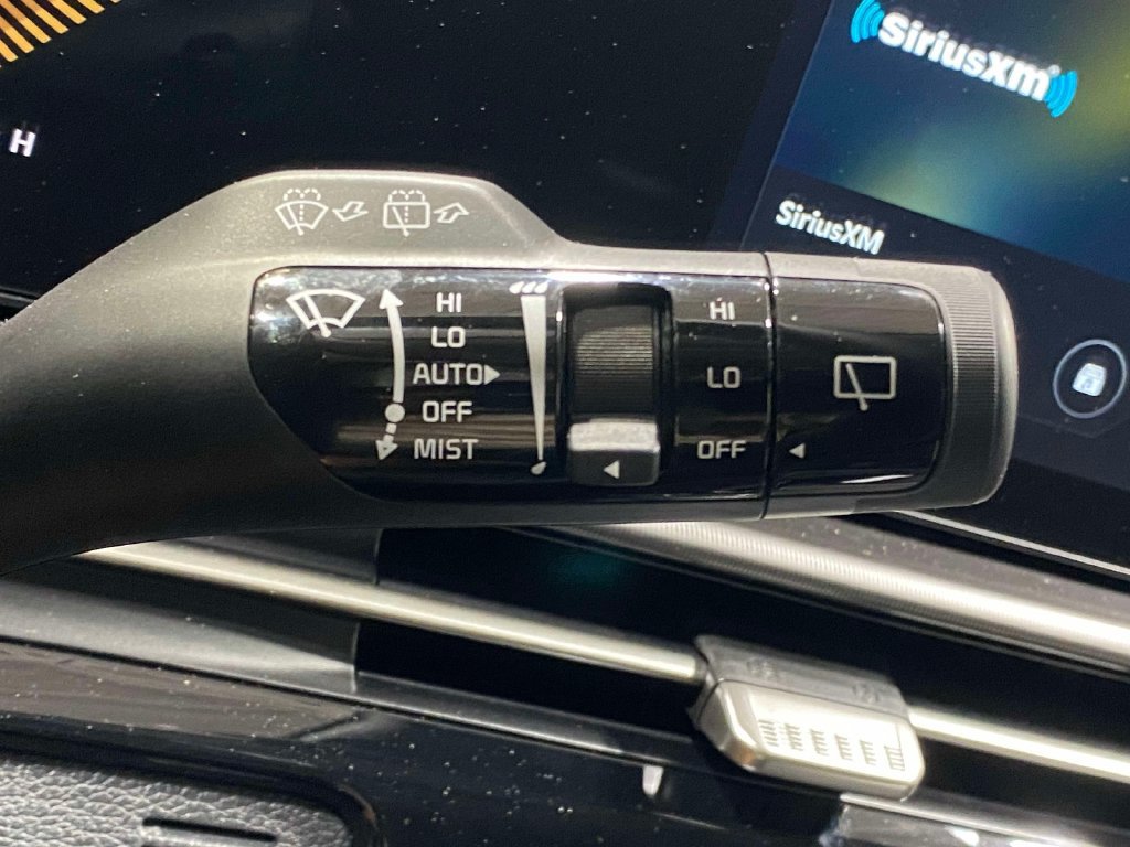 New 2026 Kia Sportage EX FWD image 25
