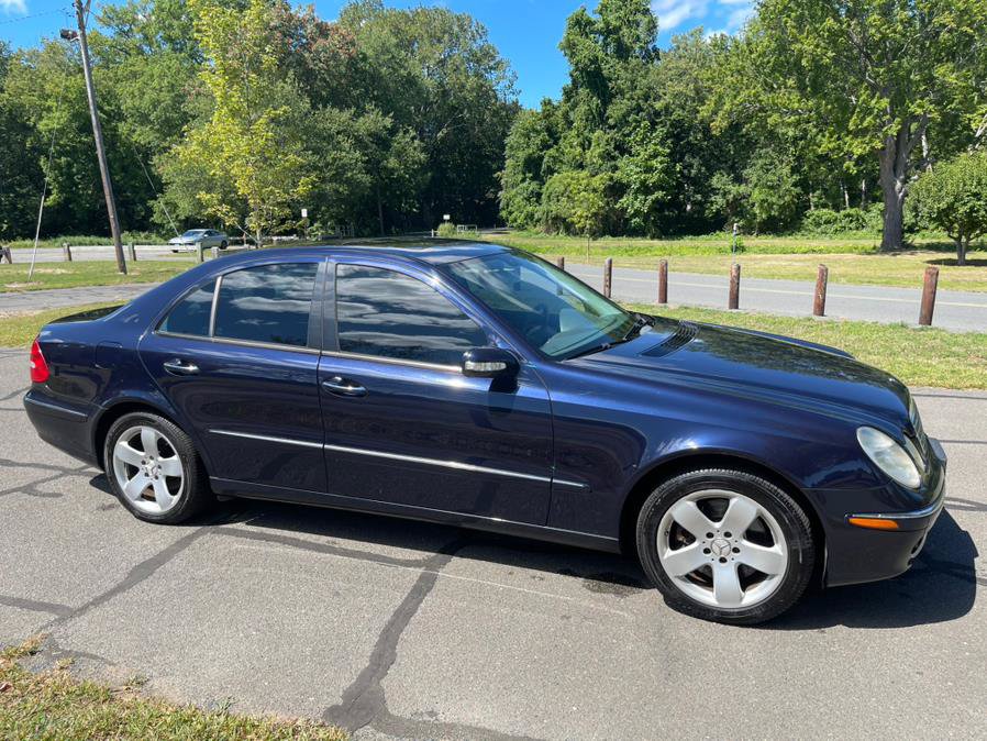 Used 2006 Mercedes-Benz E 500 4MATIC Sedan image 7