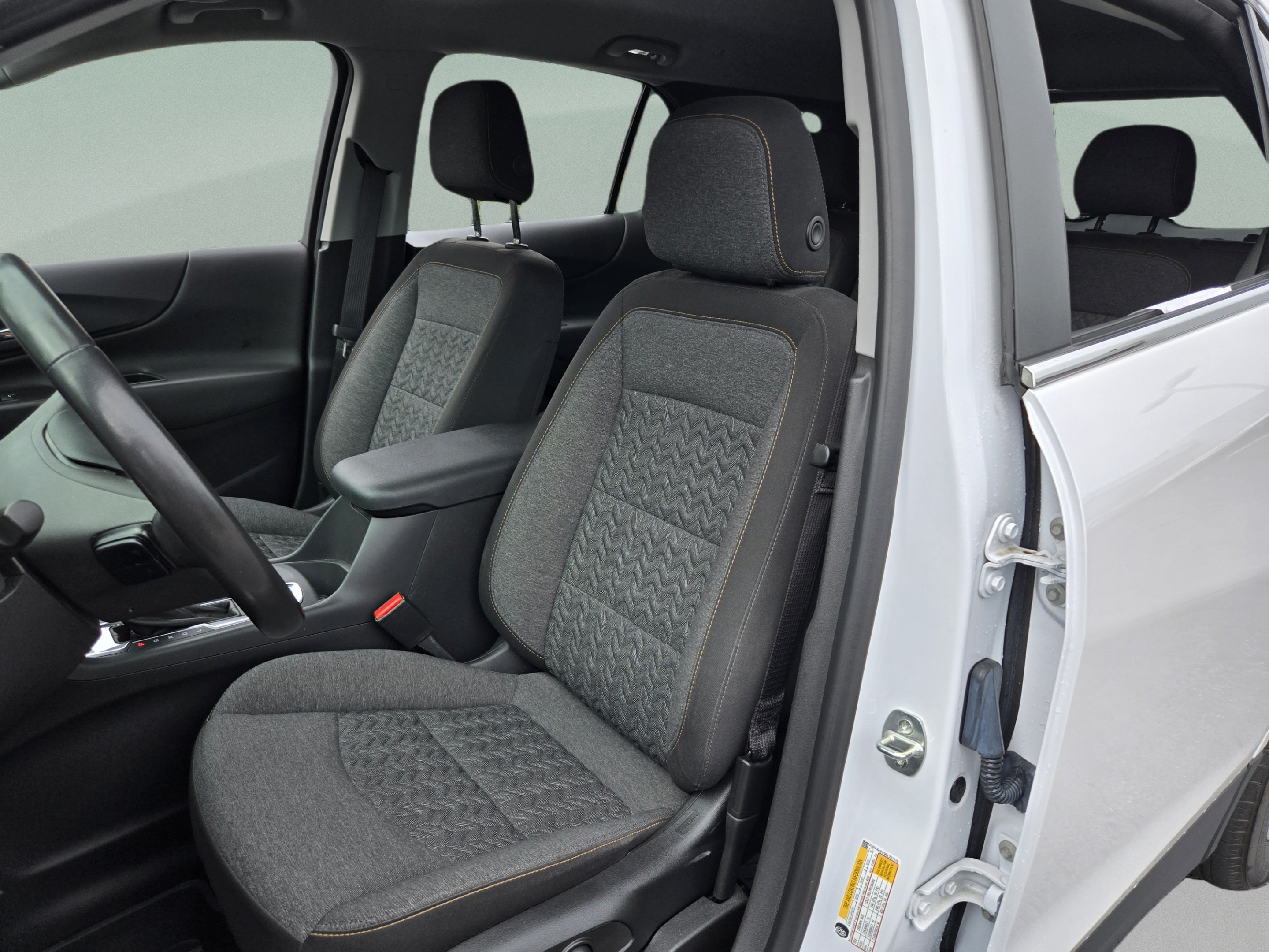 Used 2022 Chevrolet Equinox LT FWD image 12