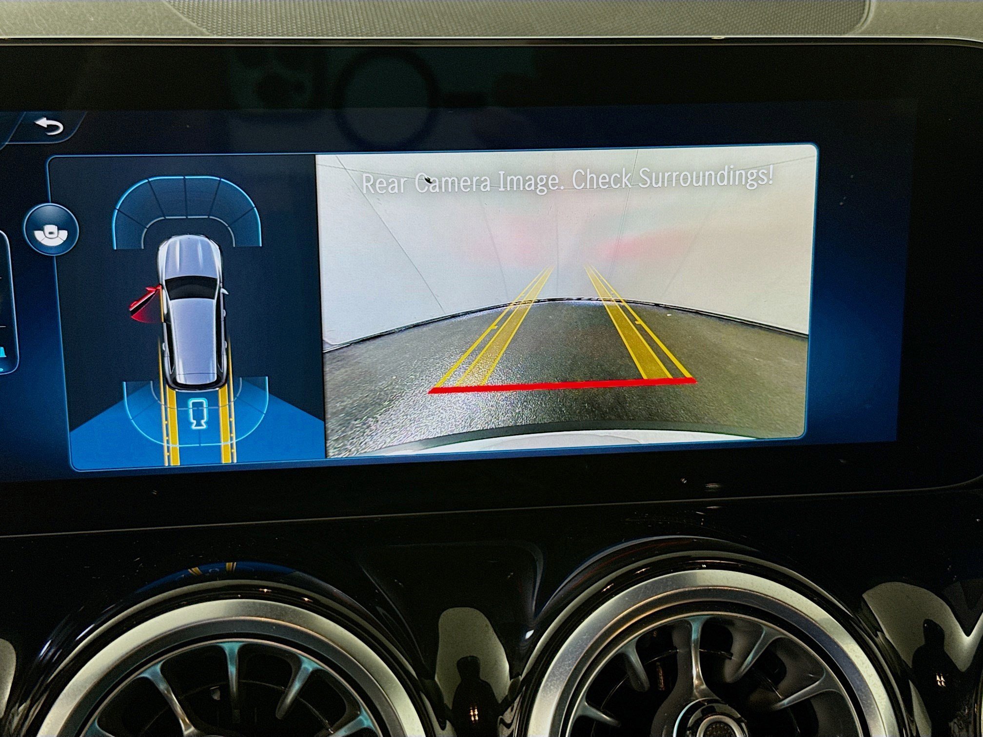 Used 2025 Mercedes-Benz GLB 250 image 19