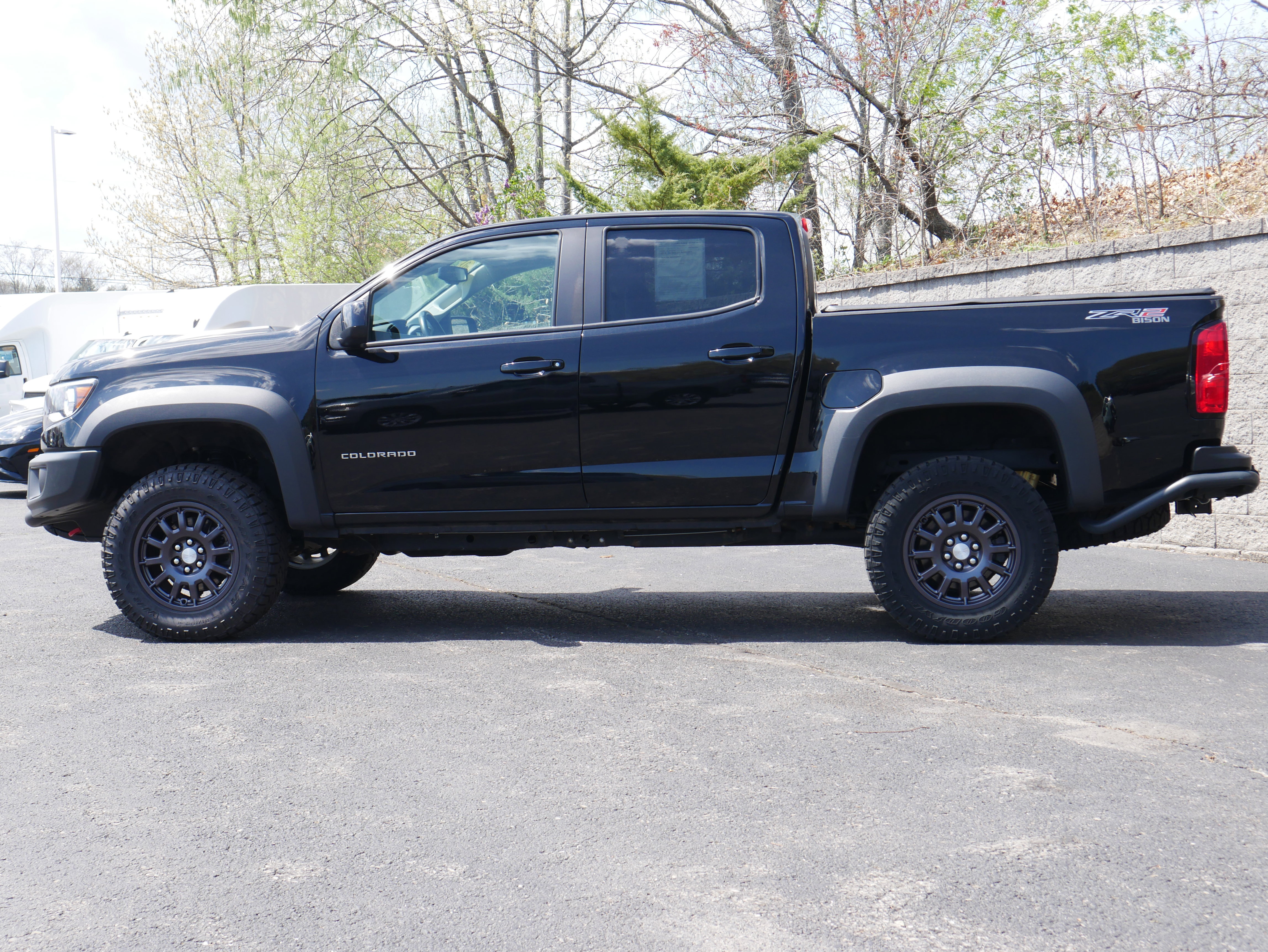 Used 2021 Chevrolet Colorado ZR2 w/ Colorado ZR2 Bison Edition AWD/4WD image 3
