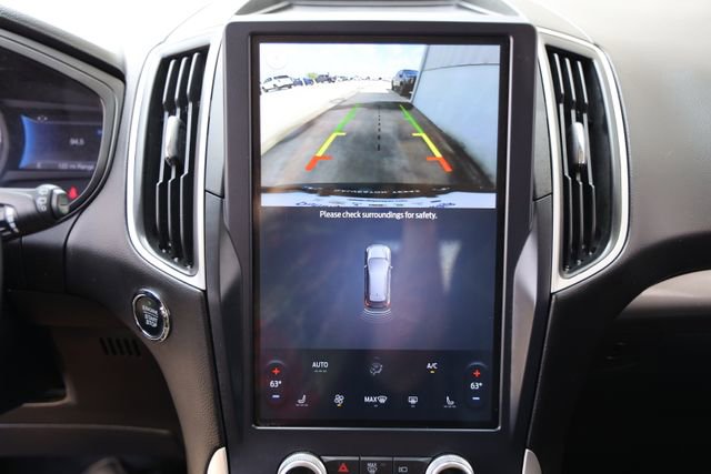 Used 2023 Ford Edge SEL w/ Convenience Package image 18