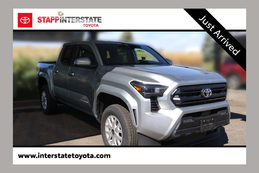 Certified 2025 Toyota Tacoma SR5 AWD/4WD image 1
