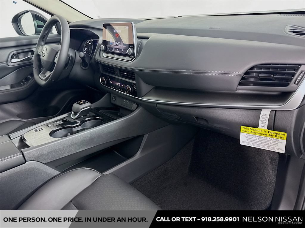 New 2026 Nissan Rogue Dark Armor FWD image 29
