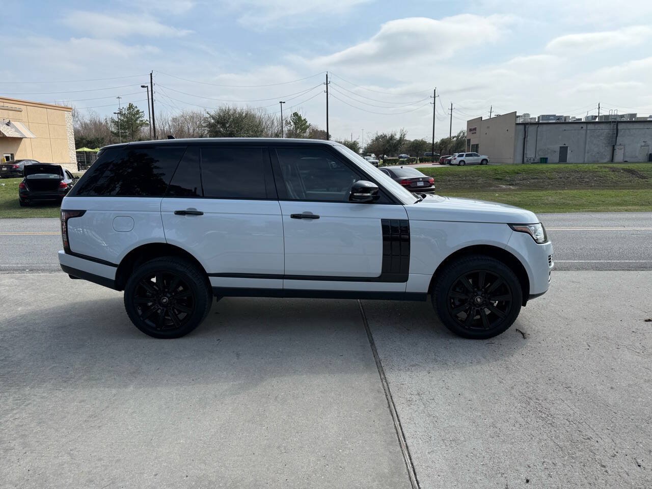 Used 2016 Land Rover Range Rover HSE AWD/4WD image 5