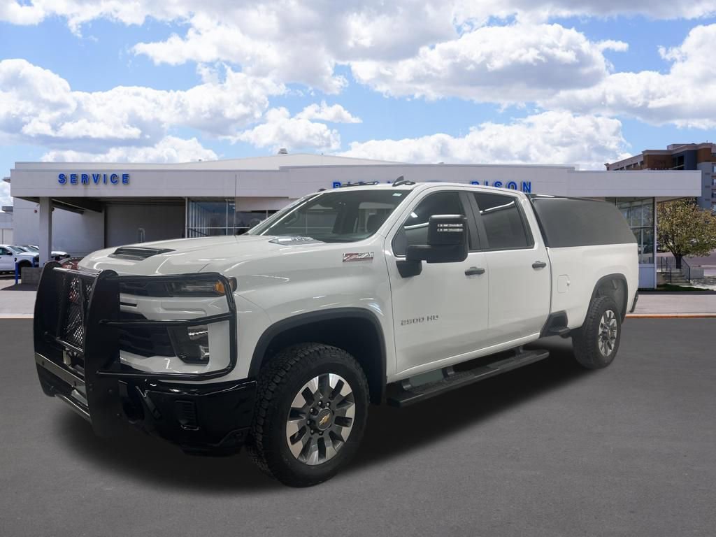 Used 2025 Chevrolet Silverado 2500 Custom w/ Custom Value Package AWD/4WD image 7