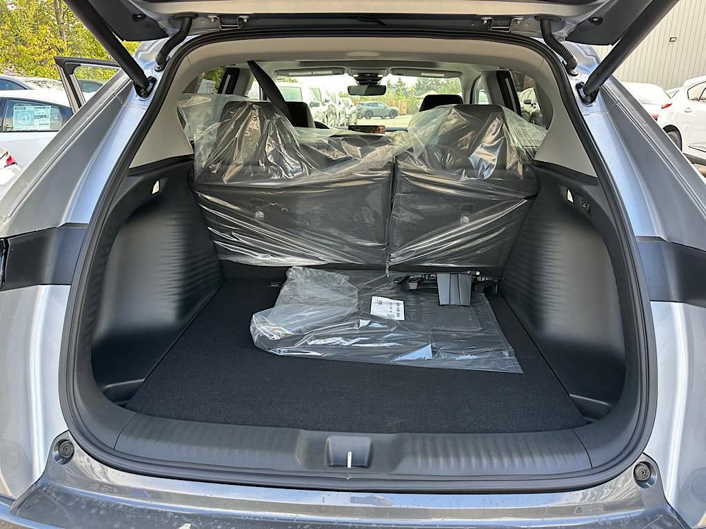 New 2025 Acura ADX AWD image 6