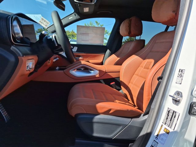 New 2027 Mercedes-Benz GLS 450 4MATIC image 4