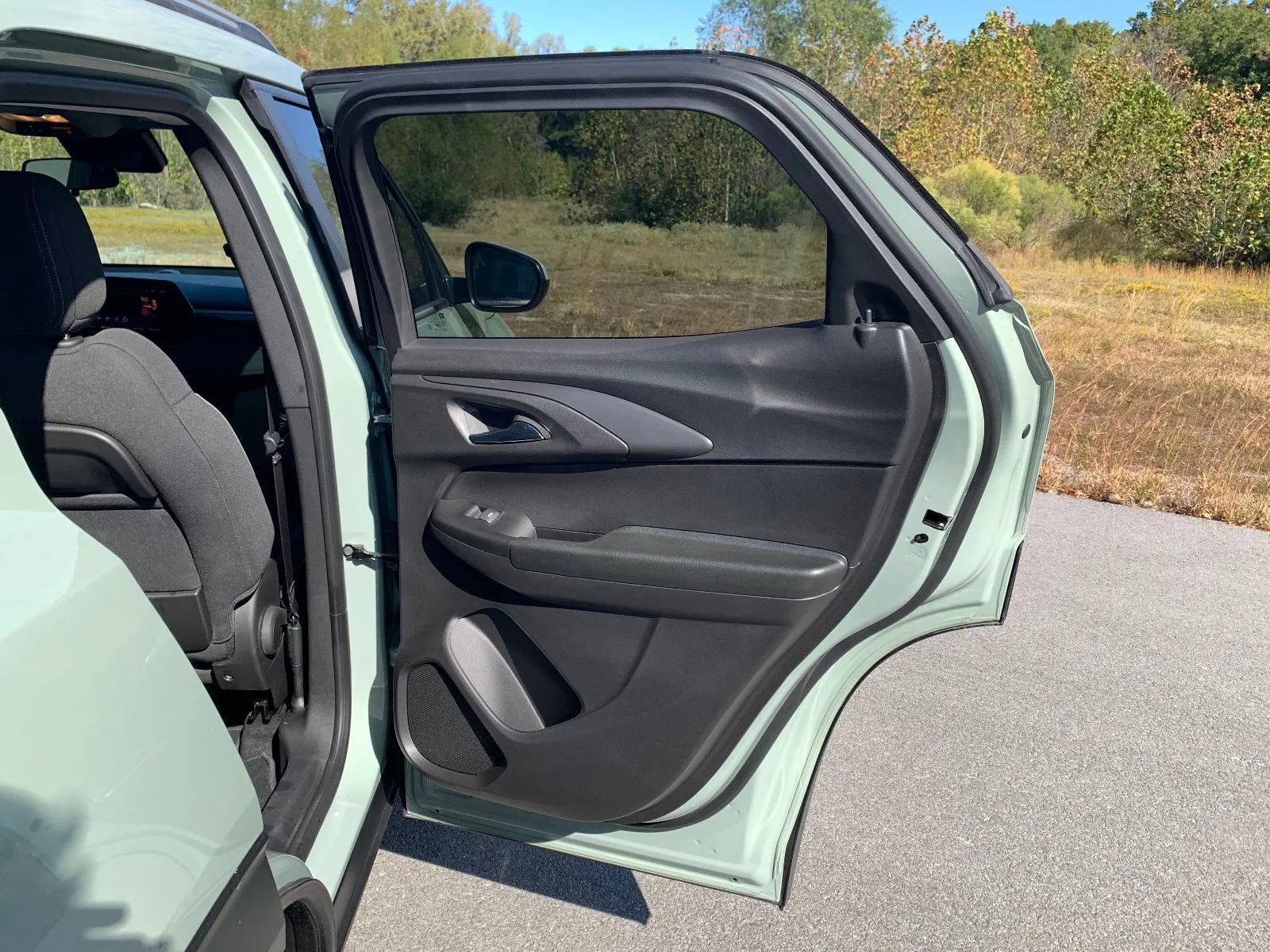 Used 2026 Chevrolet TrailBlazer LT FWD image 29