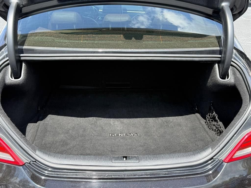 Used 2020 Genesis G70 2.0T w/ Elite Package image 16