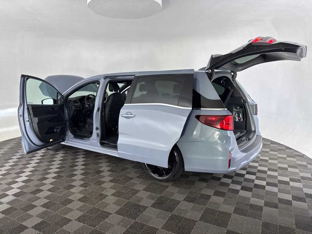 Certified 2025 Honda Odyssey Sport-L image 21