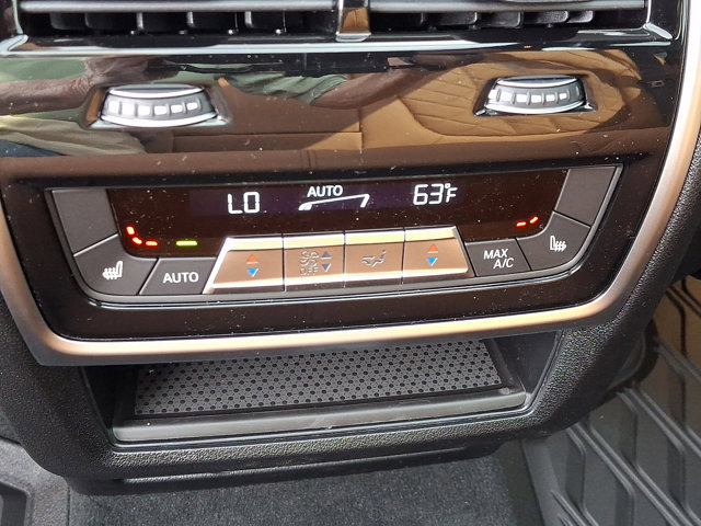 New 2026 BMW X5 xDrive40i w/ Climate Comfort Package image 6