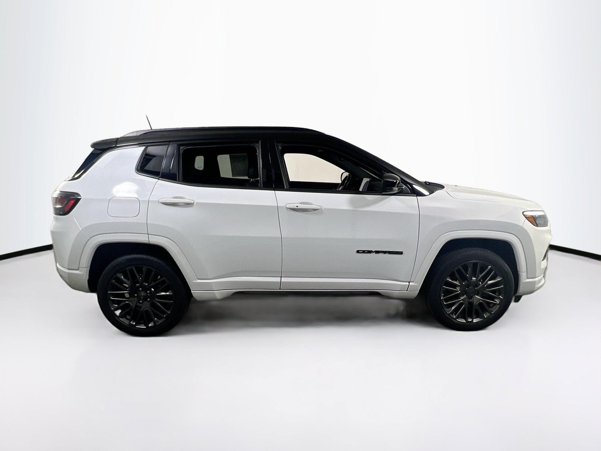 Used 2022 Jeep Compass High Altitude AWD/4WD image 4