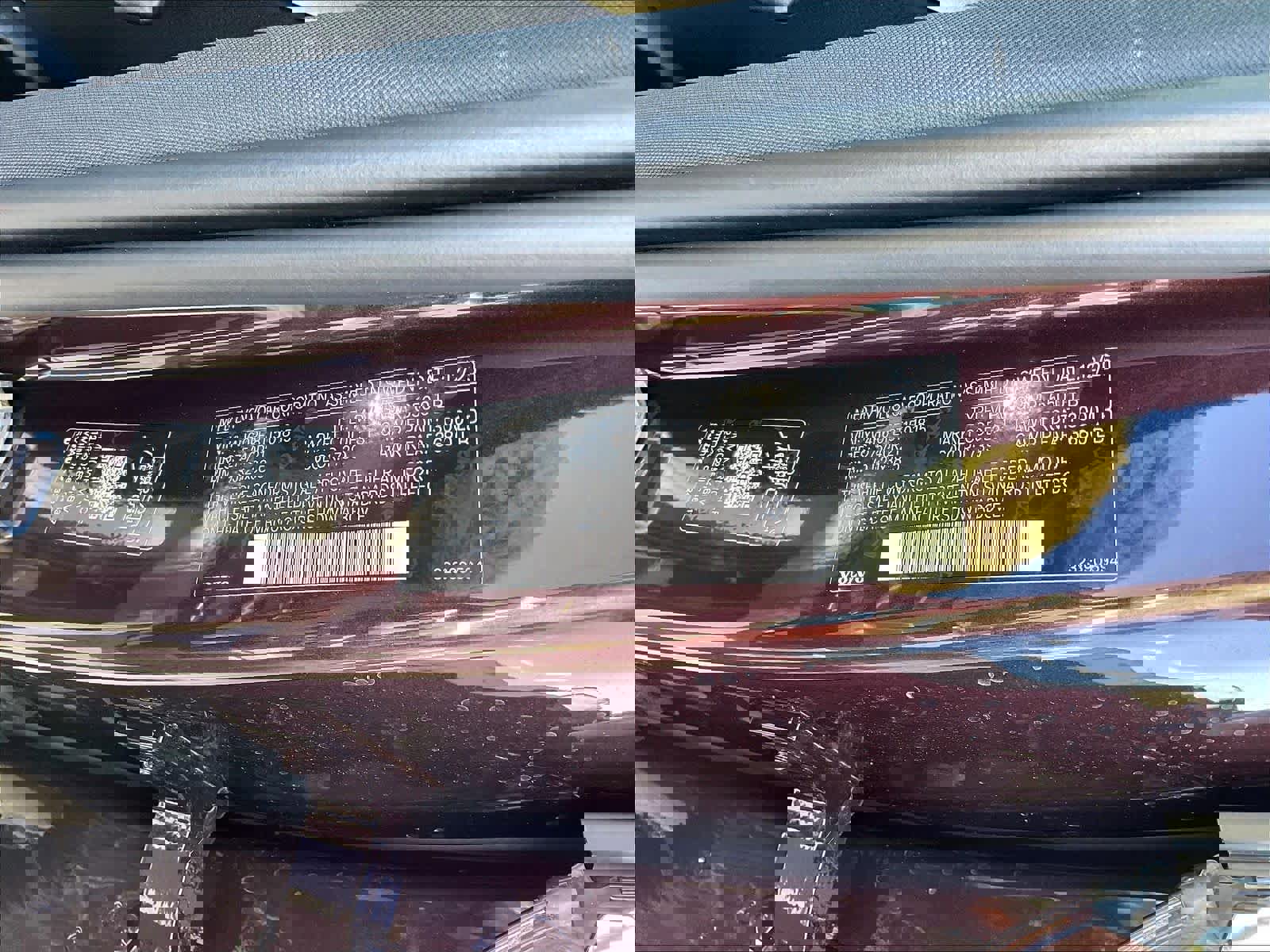 New 2026 Volvo XC90 T8 Plus w/ Protection Package Premier image 36