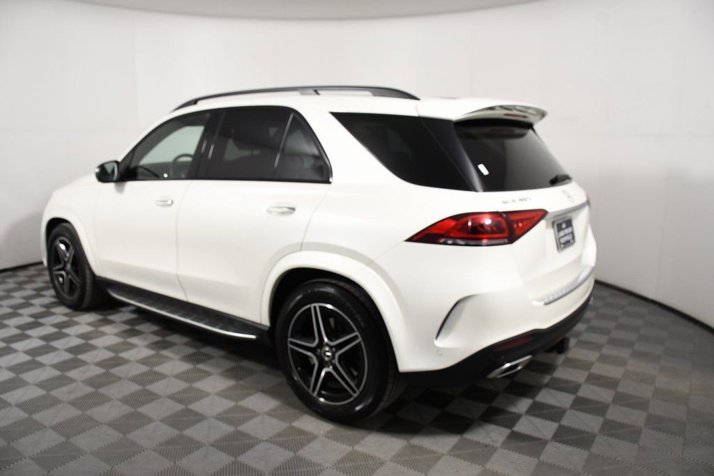 Used 2023 Mercedes-Benz GLE 450 4MATIC image 3
