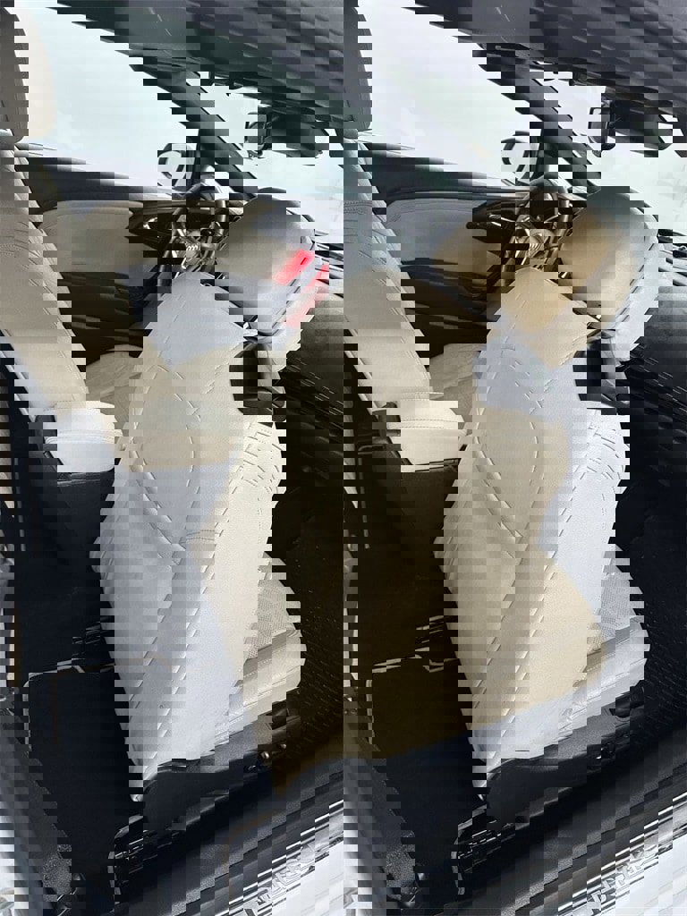 Used 2017 Buick Cascada Premium image 28