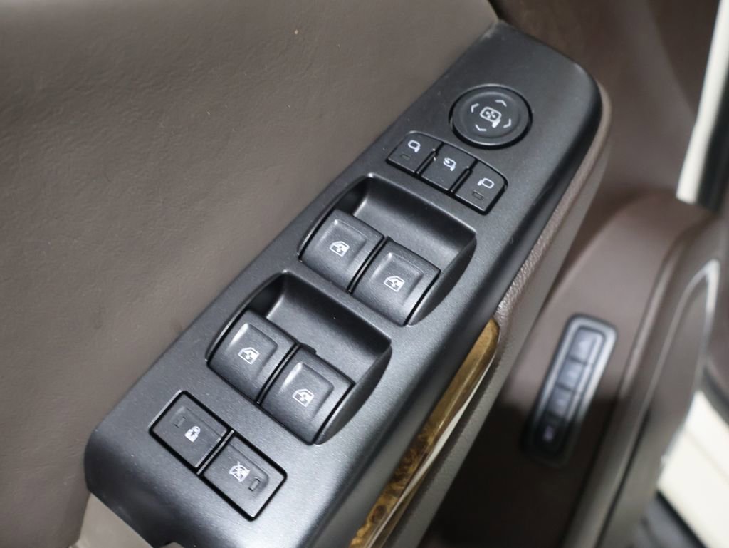 Used 2015 GMC Yukon Denali w/ Open Road Package image 15