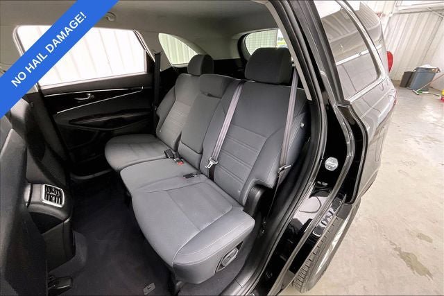 Used 2016 Kia Sorento L FWD image 19