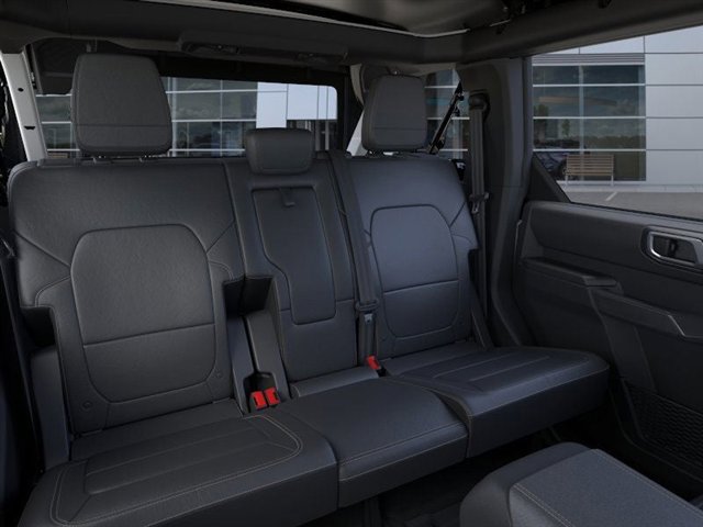 New 2025 Ford Bronco Badlands AWD/4WD image 11
